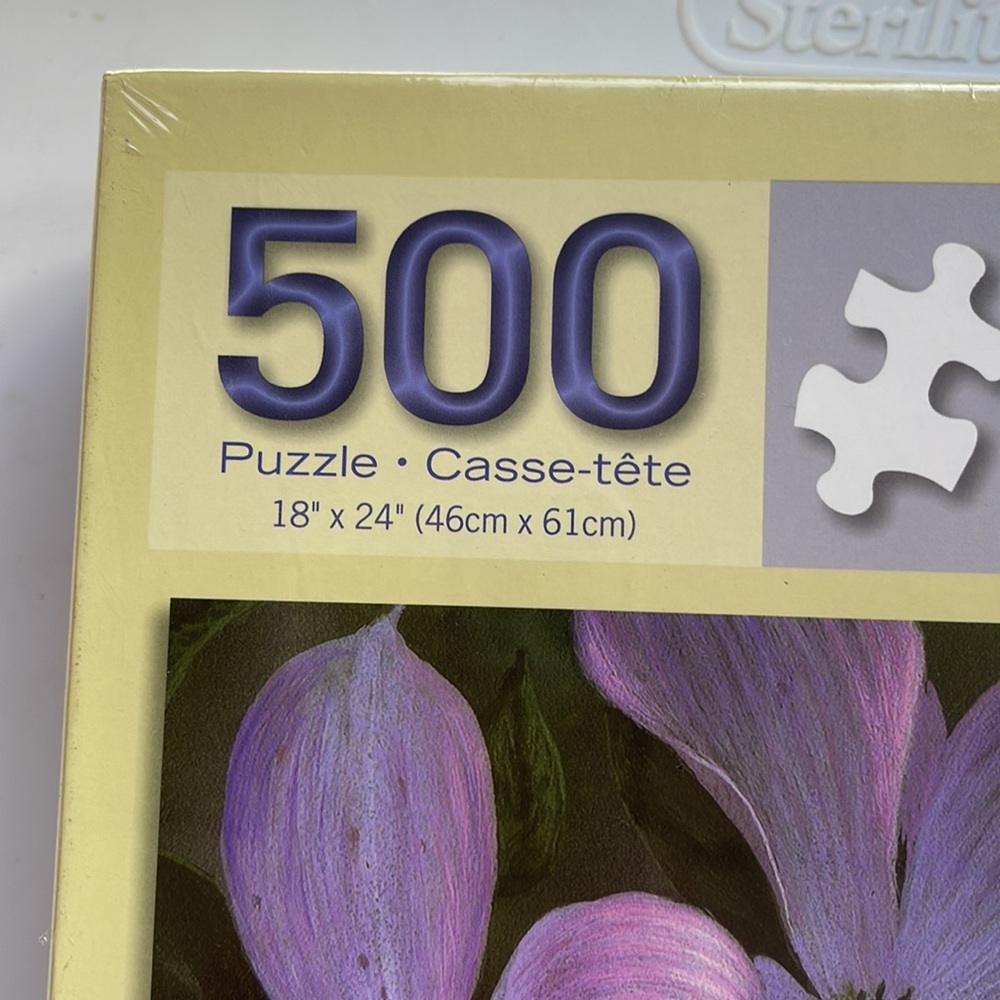 Chickadee On Dogwood 500 piece NWOT - Picture 2 of 2